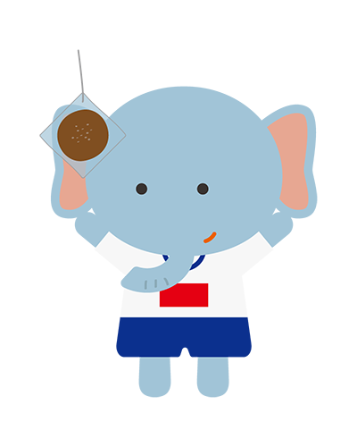 パン食い競争をしている体操服姿のぞうキャラクターのイラスト
